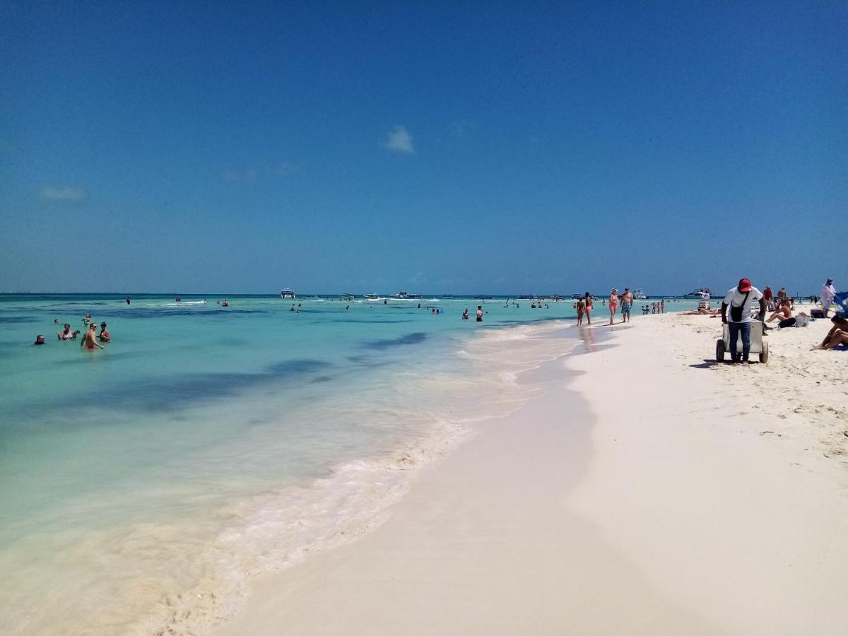 Balu Hotel Isla Mujeres Buitenkant foto