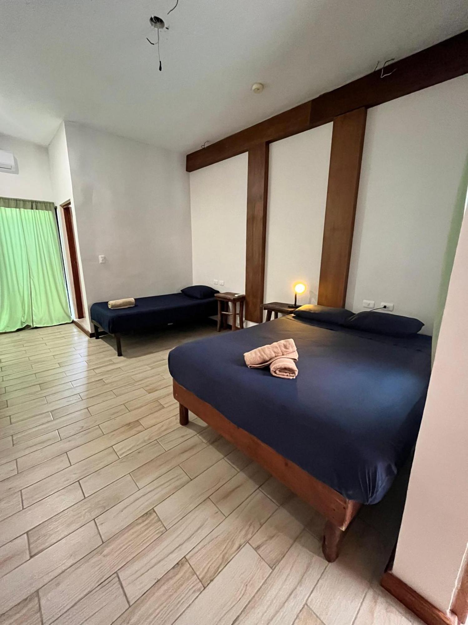 Balu Hotel Isla Mujeres Buitenkant foto