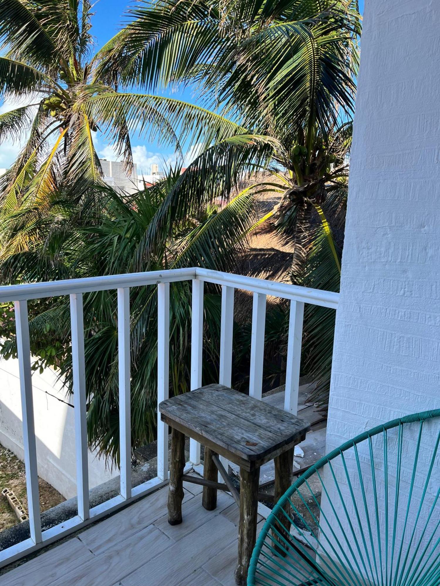 Balu Hotel Isla Mujeres Buitenkant foto